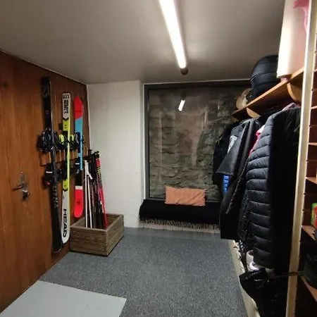 Alpstuga La Grange Hiver Village 1550m