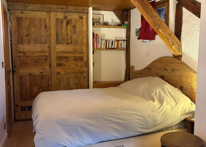 La Grange Hiver Village 1550m Chalet Courchevel